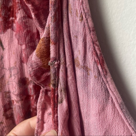 Mossimo Floral Romper - Picture 4 of 5